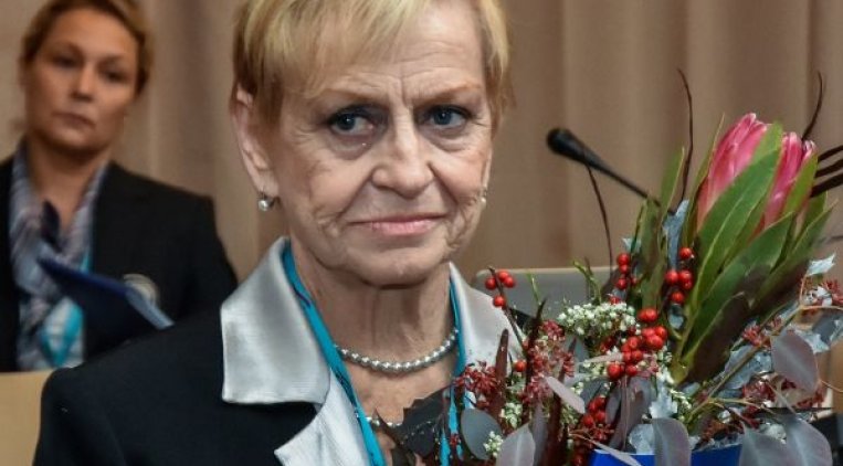 boUU-lTfQbjteZaExIPlTg.jpg